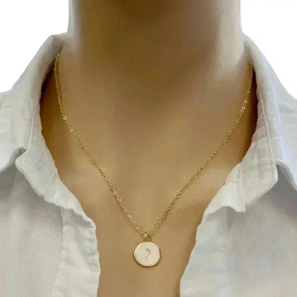Crescent moon gold coin necklace celestial minimalist jewelry - Picture 2 of 12
